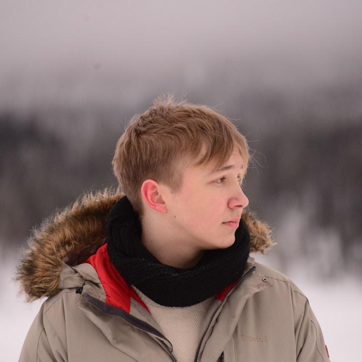 Portrait of Alex Turner, community mentor and Italian cuisine specialist